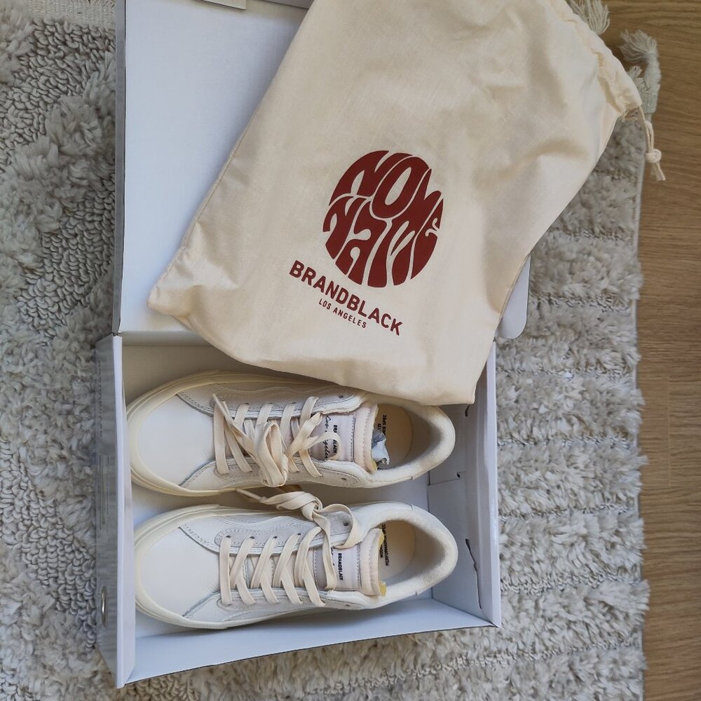 Womens' Brandblack No Name Leather Off-White Sneakers Size 8